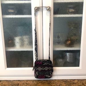 Vera Bradley crossbody hipster bag in black gray pink and white.